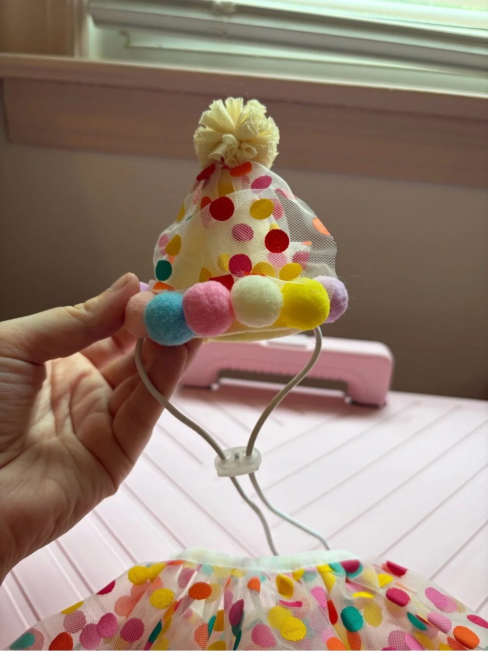 Festive Polka Dot Party Hat & Collar Set for Cats - Multicolor